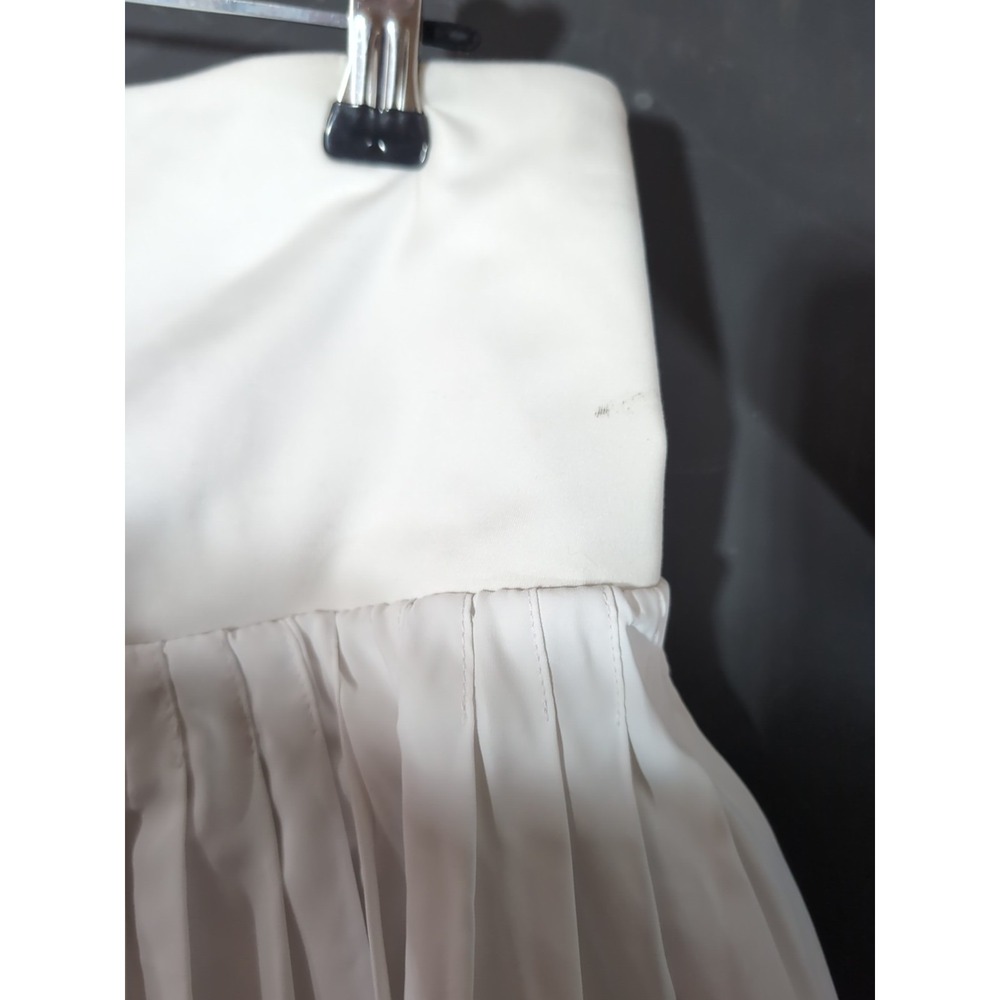 Women's All in Motion sz L White High Rise Woven Pleated Skort built in shorts - Picture 3 of 3